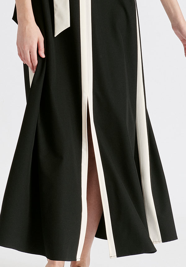 Contrast Trim Midaxi Dress in Black and Beige Closeup